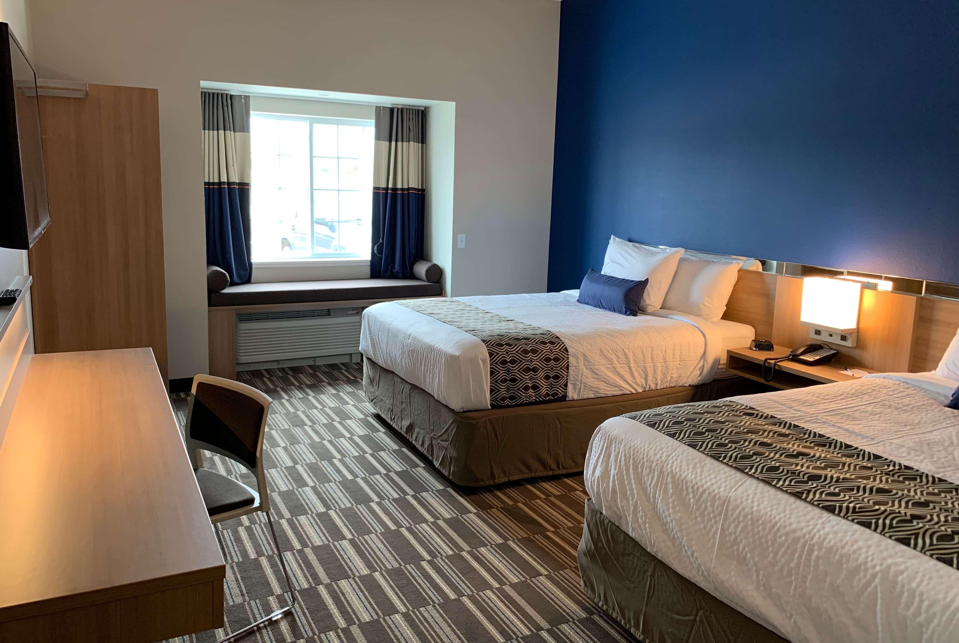 Microtel Inn & Suites By Wyndham Fountain Fort Carson Eksteriør billede