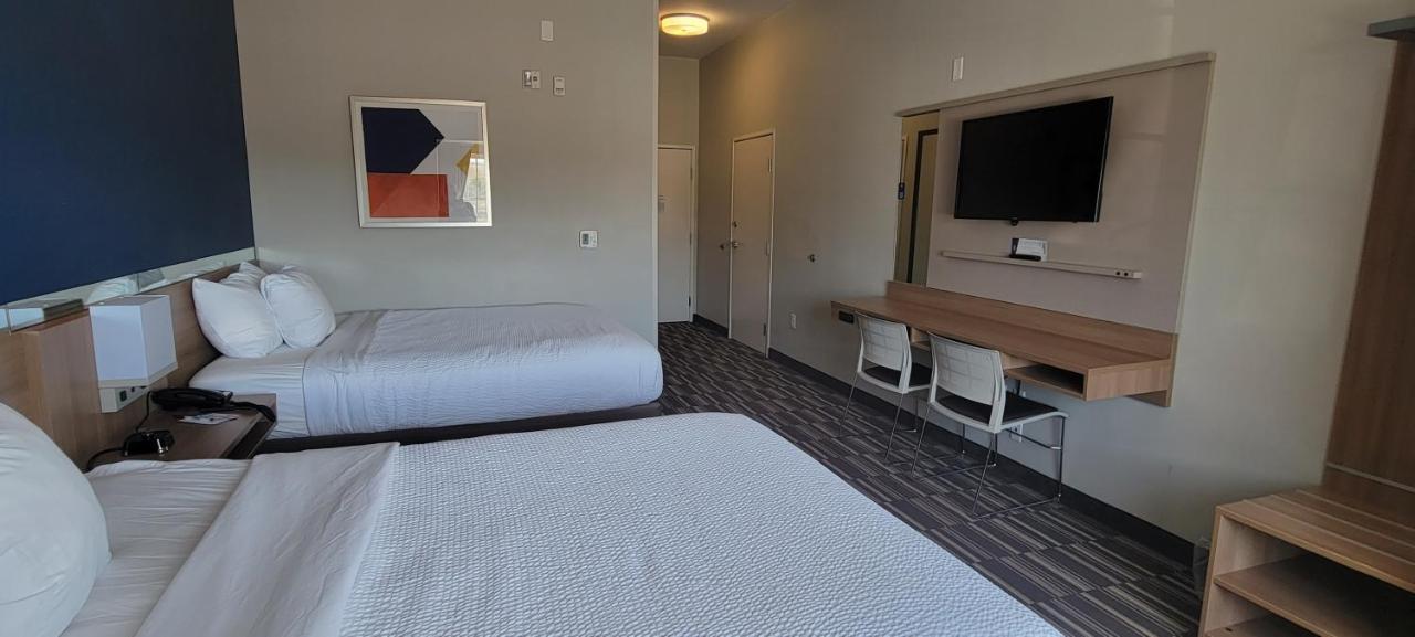 Microtel Inn & Suites By Wyndham Fountain Fort Carson Eksteriør billede