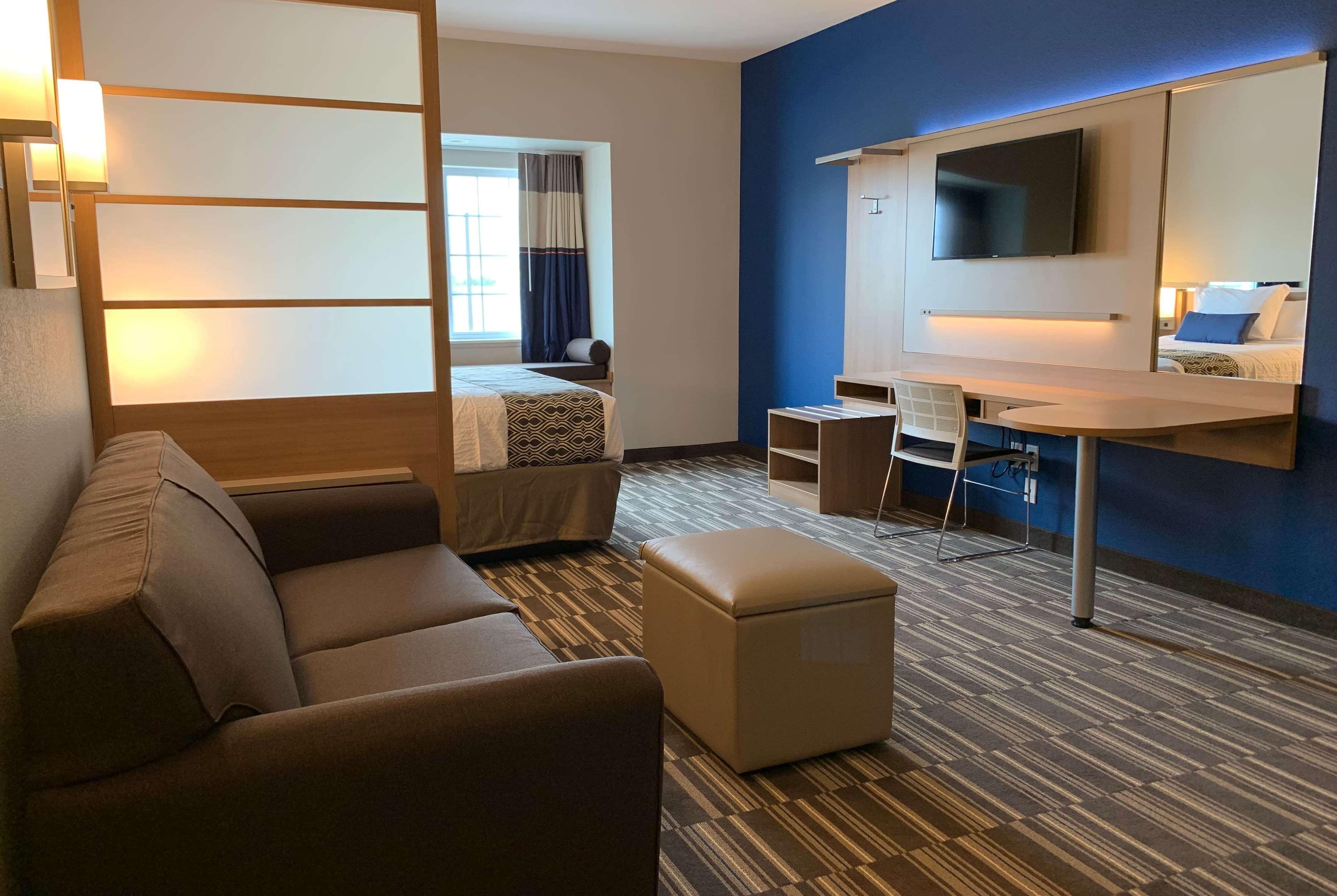 Microtel Inn & Suites By Wyndham Fountain Fort Carson Eksteriør billede