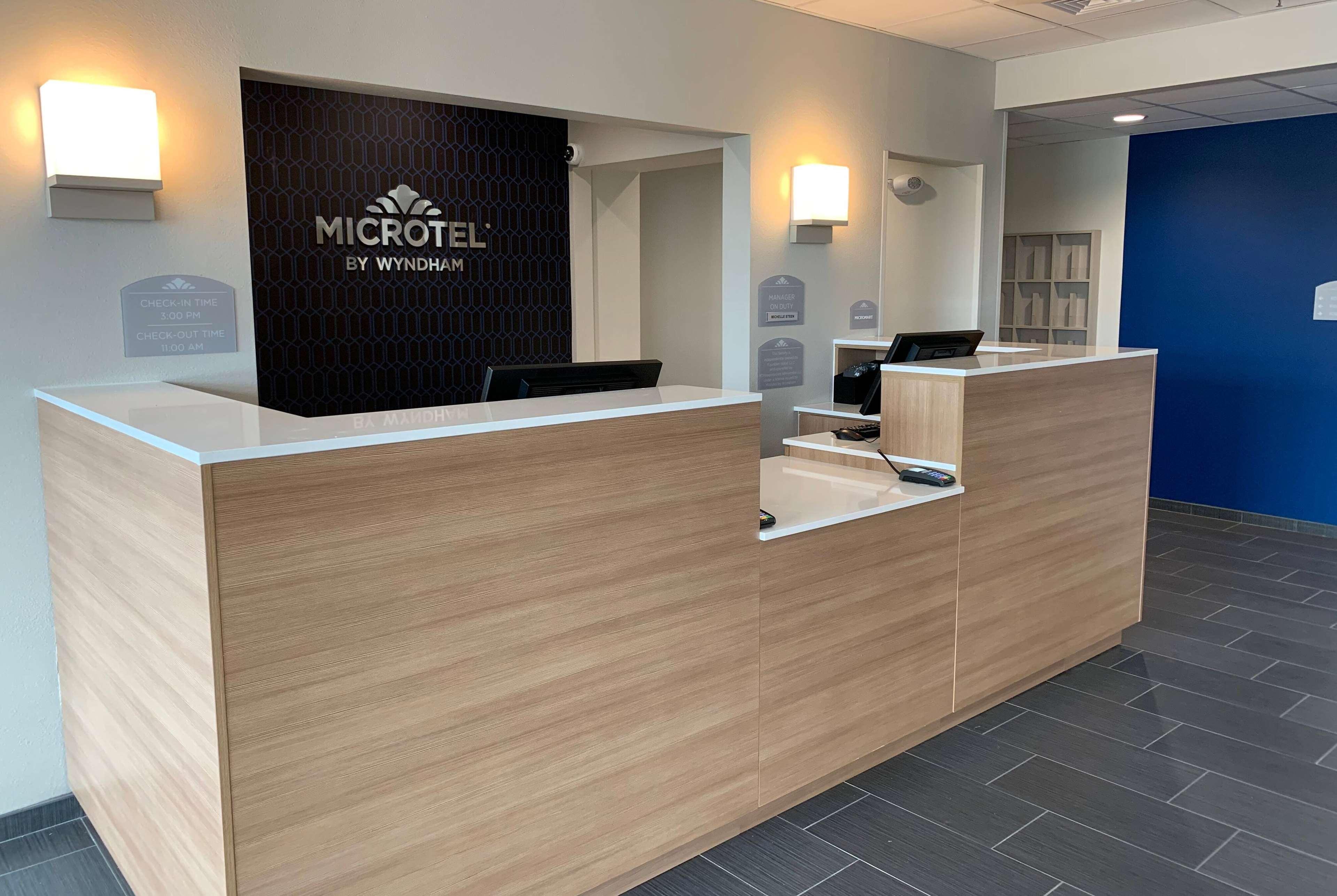 Microtel Inn & Suites By Wyndham Fountain Fort Carson Eksteriør billede